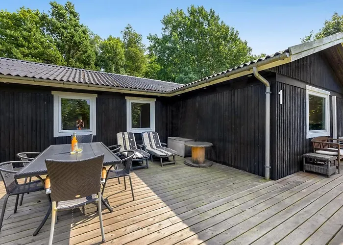 Сasa de vacaciones Eine - From The Sea By Interhome *